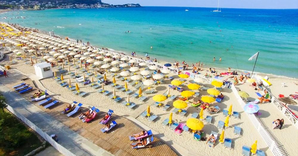 Hotel Villa Esperia Palermo Kültér fotó