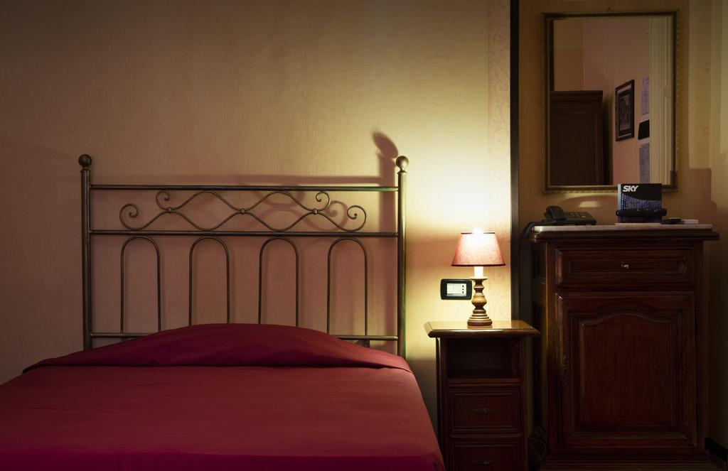 Hotel Villa Esperia Palermo Kültér fotó